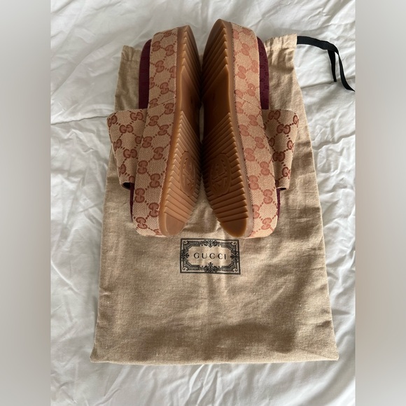 Gucci GG Supreme Platform Sandal Dark Red (Women's) - Picture 6 of 6